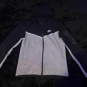 Nike tech grey and black